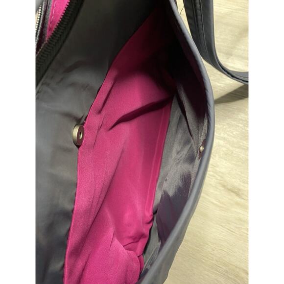 Travel On Bag RFID Purse Gray / Purple Crossbody Adjustable Strap Zip Pockets - Picture 5 of 7